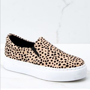 Qupid Cheetah Platform Sneakers